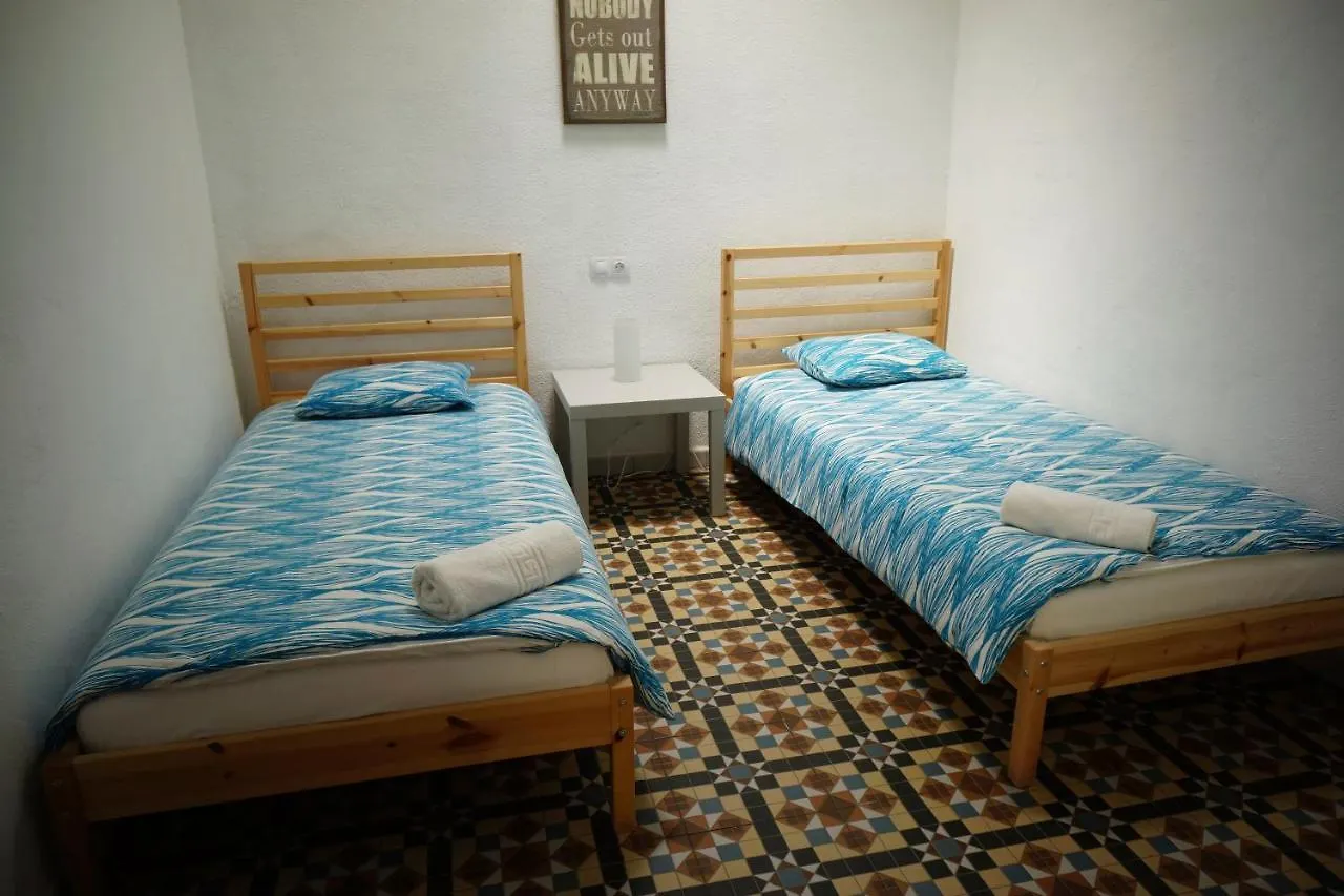Sol Y Mar Surf Camp Hostel Corralejo