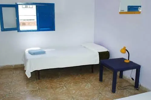 Sol Y Mar Surf Camp Hostel Corralejo