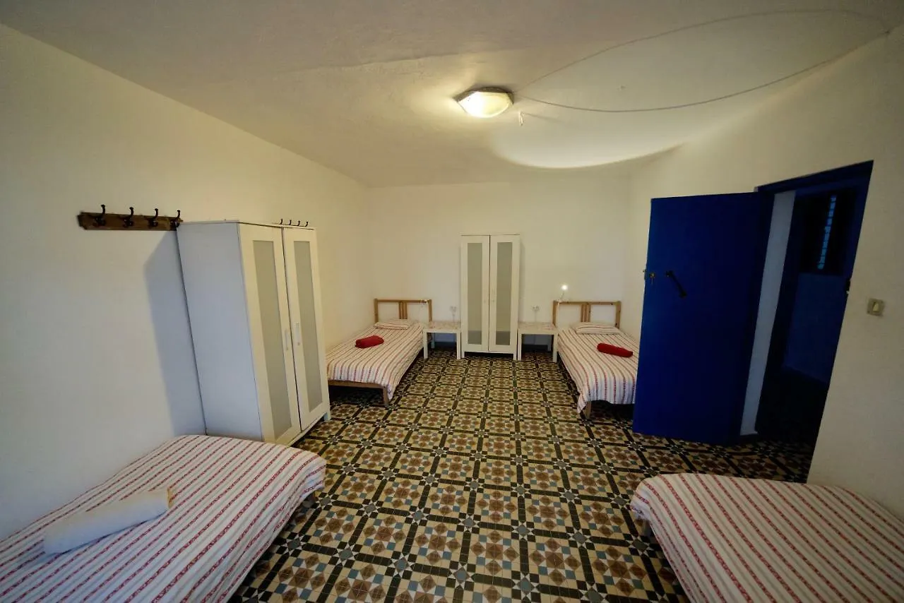 Sol Y Mar Surf Camp Hostel Corralejo Spanje